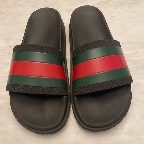 Gucci slides - Picture 2 of 4